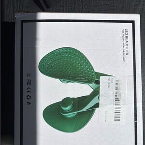 LEG BEAUTIFIER Green Foot Roller Device